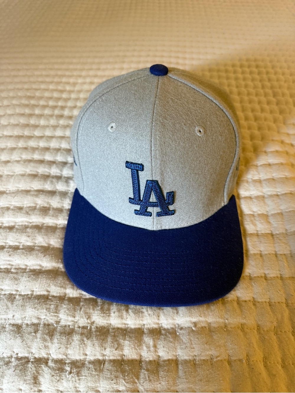 Mitchell & Ness LA Two-Tone Gray and Navy Snapback